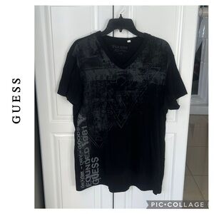 GUESS men’s black t-shirt size large